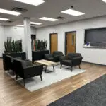 (2.2) Lobby